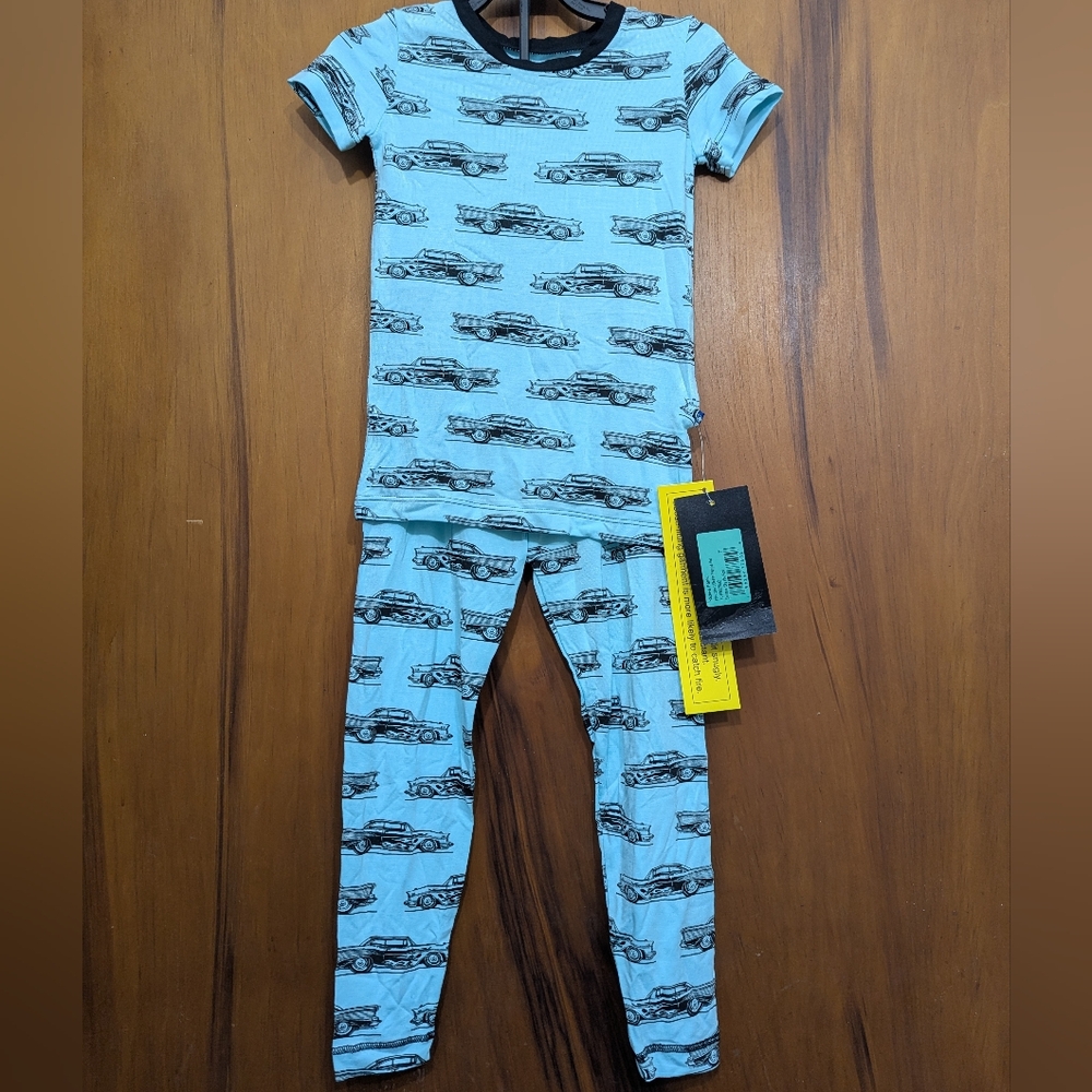 Kickee 3T Pajama Set